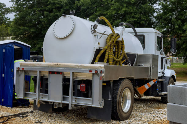 Best Portable toilet rental cost  in Willard, OH